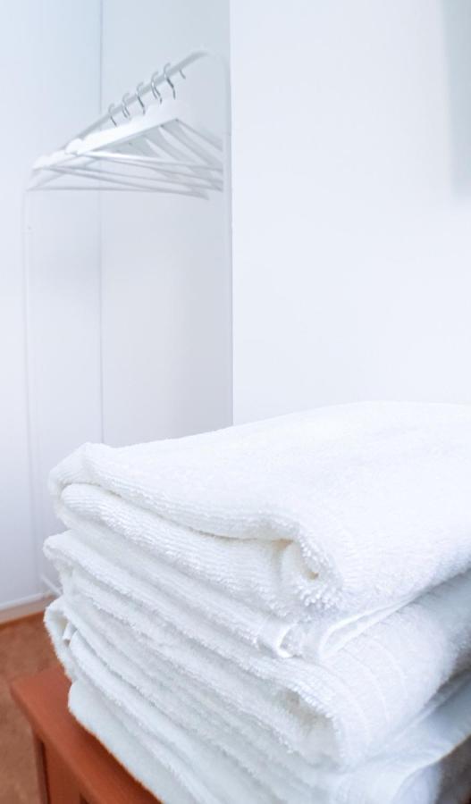 Comfortable Apartment Mila At A Good Location كوتكا المظهر الخارجي الصورة